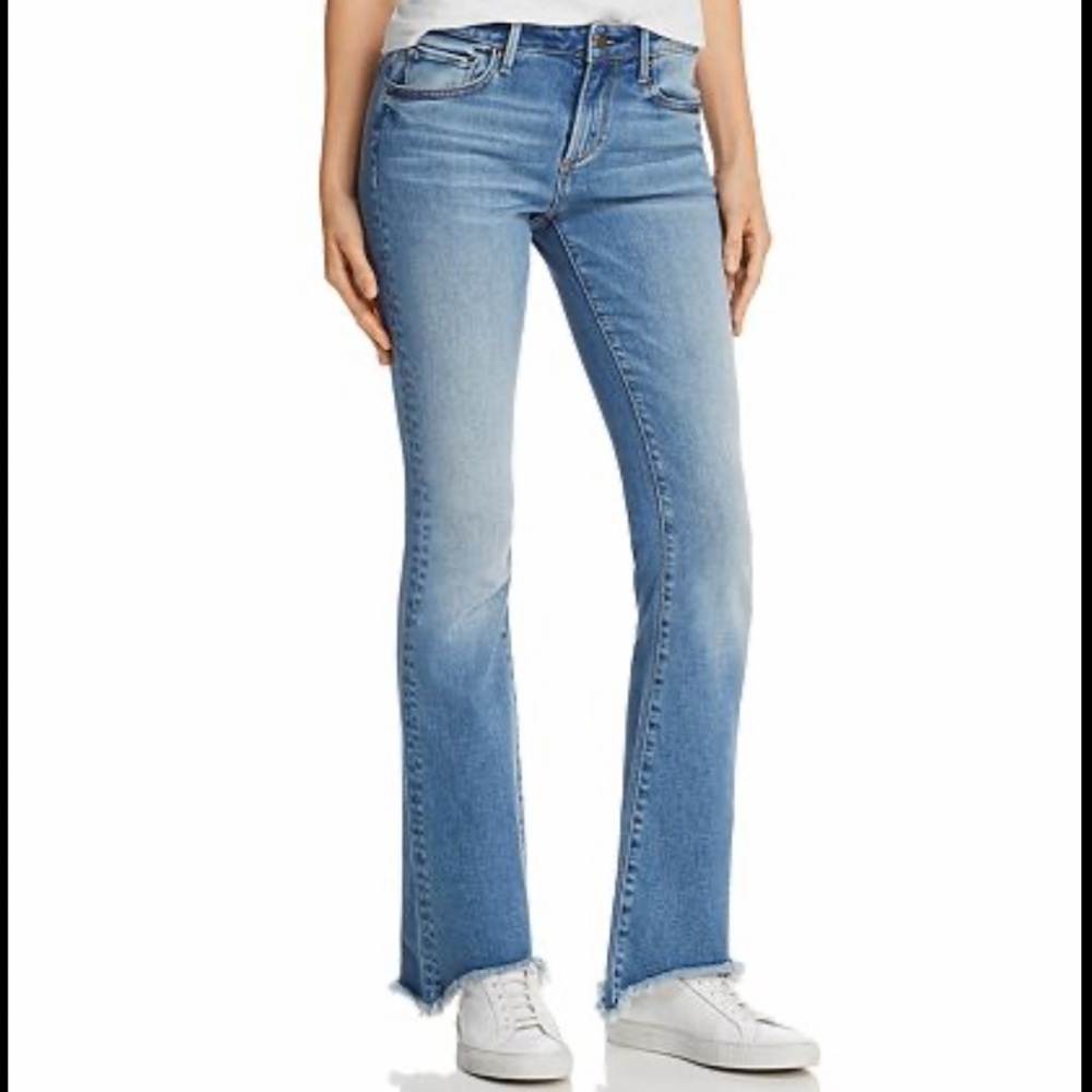 Sold 💙 AQUA Step-Hem Flared Jeans -light wash